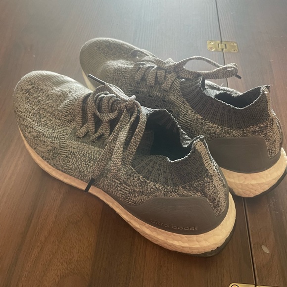 Adidas Ultra Boost Uncaged - Picture 2 of 2